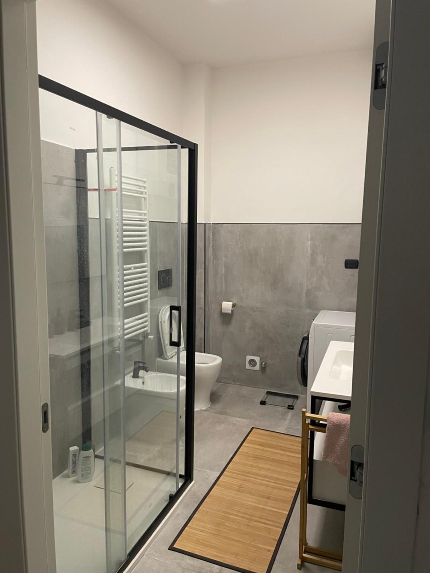 Splendido Loft Corso Svizzera Appartement